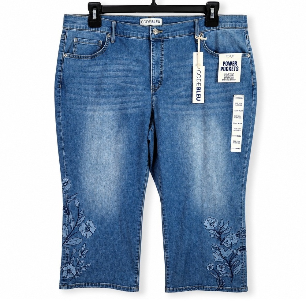 Code Bleu Chelsea Capri Womens 22W Blue Floral Embroidered Secret Tummy Panel